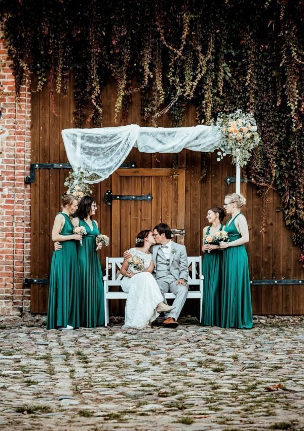 Lässige Vintage-Hochzeit in der Landscheune Rohlsdorf