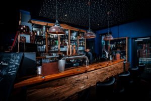 Bar am Minimax: ideale Location für Familienfeiern in Neuruppin